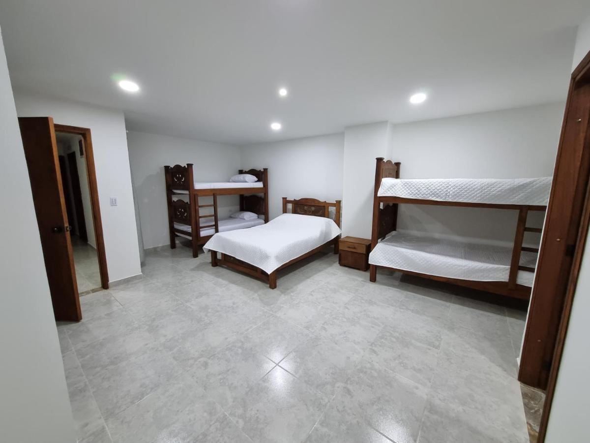 Hotel Antonella Plaza Pinchote Exteriér fotografie